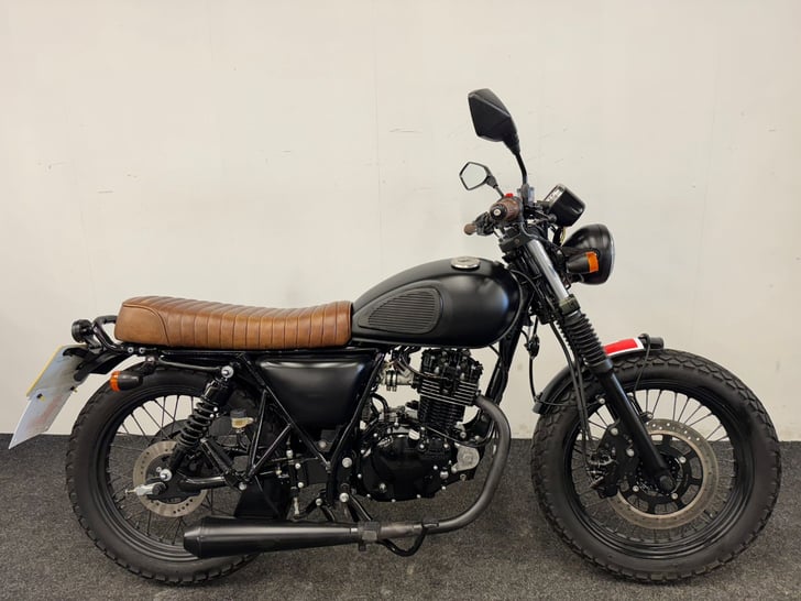 Mutt MONGREL 125