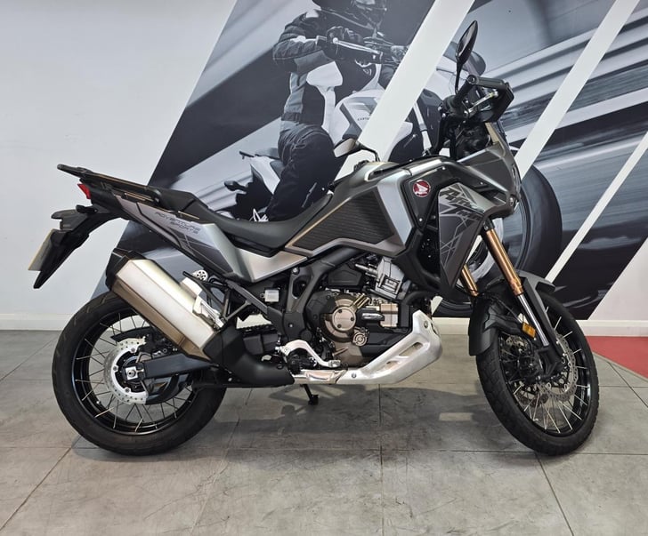 HONDA AFRICA TWIN ADV DCT 