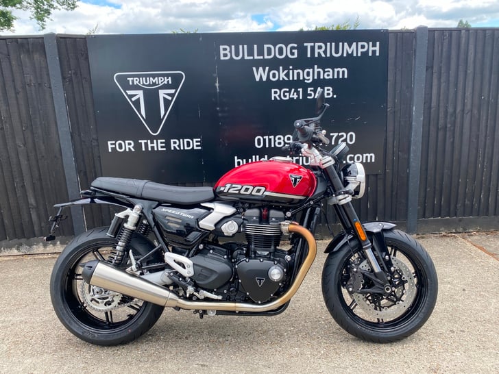 Triumph SPEED TWIN 1200