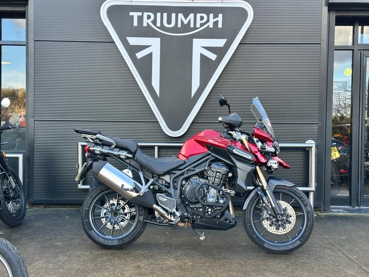 Triumph EXPLORER 1215