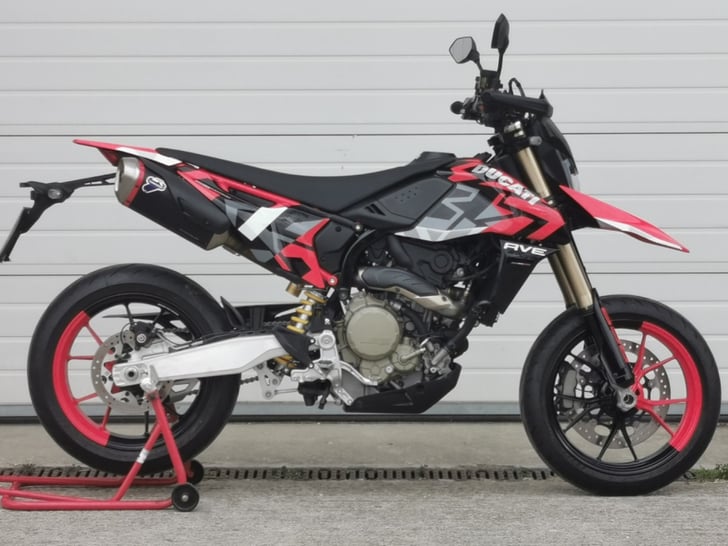 Ducati Hypermotard 698 Mono