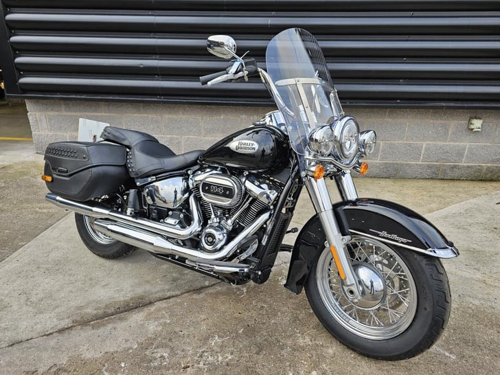 Harley-Davidson HERITAGE CLASSIC 114