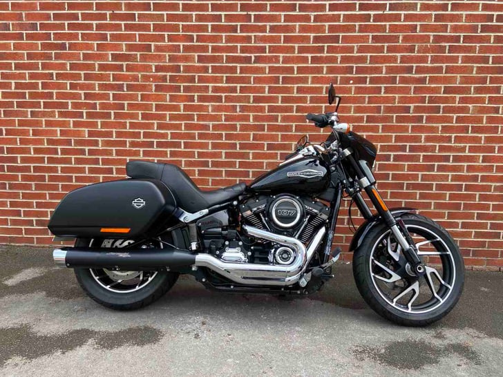 Harley-Davidson FLSB SPORT GLIDE 1745 20 