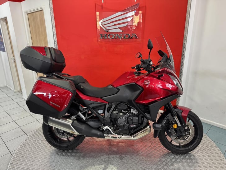 Honda NT1100 DCT
