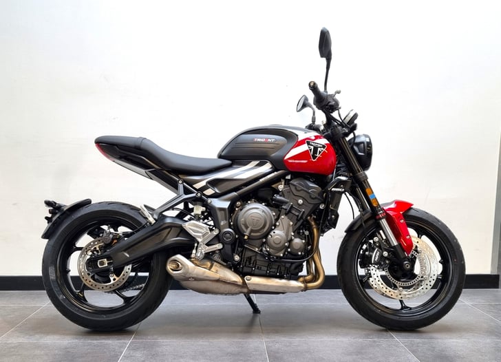 Triumph TRIDENT 660
