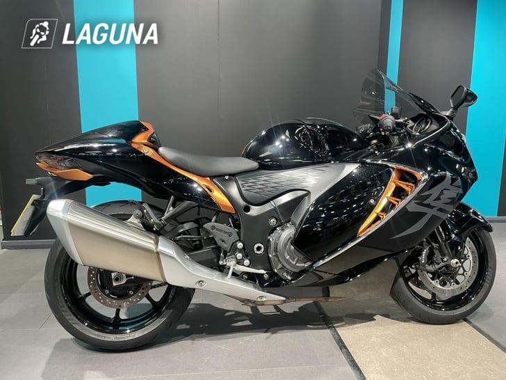 Suzuki HAYABUSA GSX1300R RQM2 