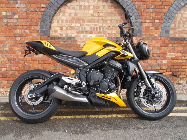 Triumph STREET TRIPLE RS