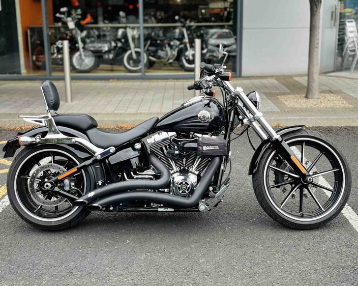 Harley-Davidson BREAKOUT 103 
