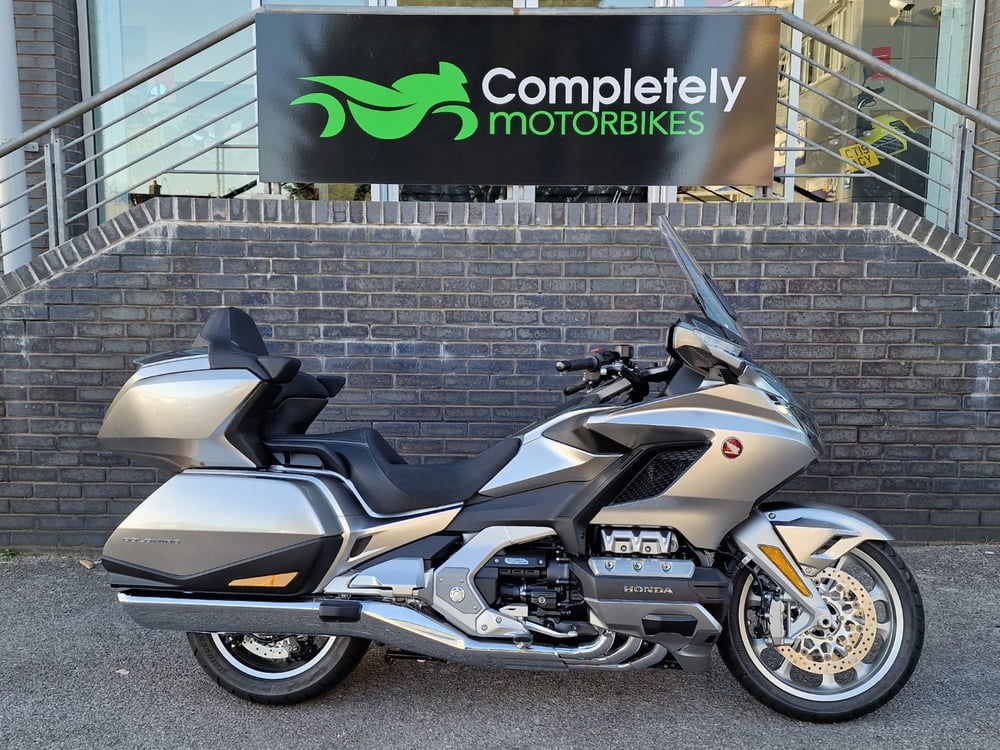 Used Honda GL1800 GOLD WING TOUR DCT GL1800 GOLD WING TOUR DCT for sale in Bridgend