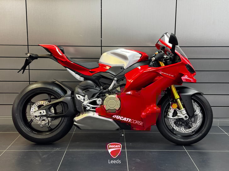 Ducati PANIGALE V4 R