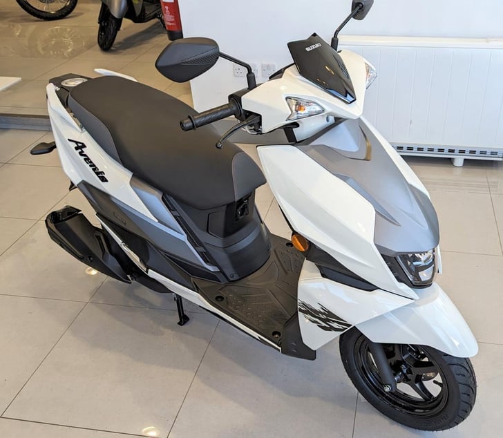 Suzuki UN125NE2M4 