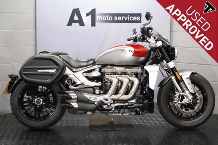 Triumph ROCKET 3 R