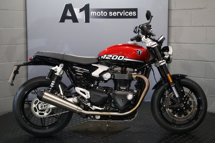 Triumph SPEED TWIN 1200