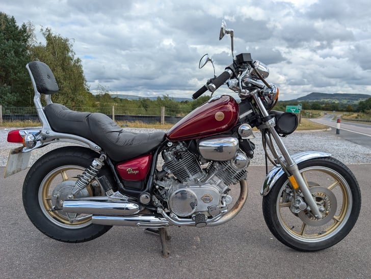 Yamaha XV700 VIRAGO