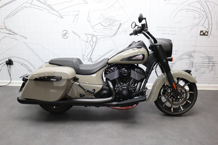 Indian Motorcycle SPRINGFIELD 1900 DARK HORSE (QUARTZ GRAY)