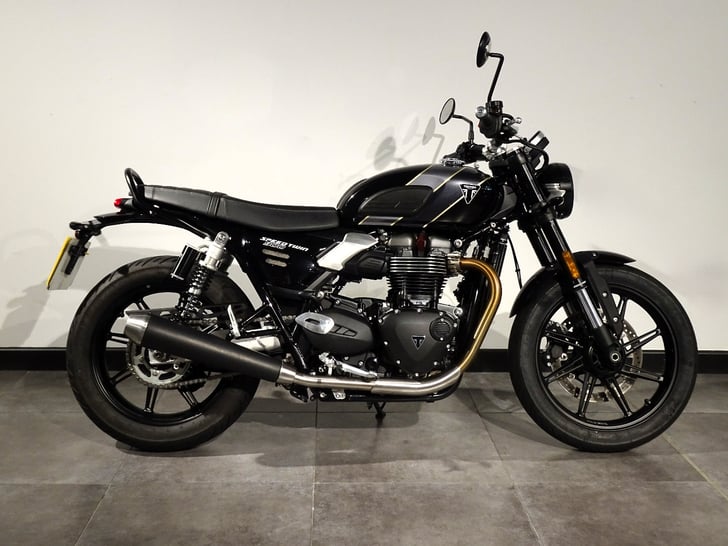 Triumph SPEED TWIN 900
