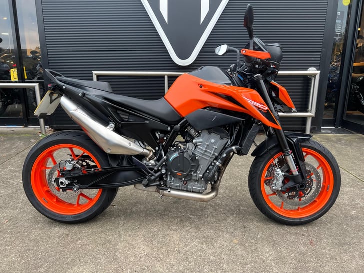 KTM 790 DUKE