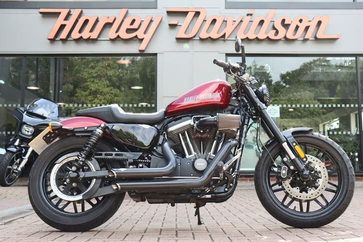 Harley-Davidson SPORTSTER XL1200CX ROADSTER