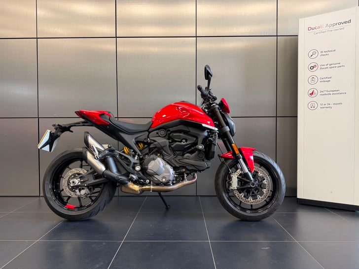 Ducati MONSTER