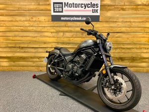 Watch video of Honda CMX1100 REBEL DCT CMX1100 REBEL DCT in Swindon