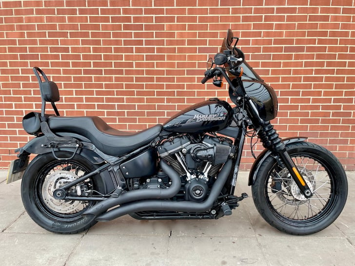 Harley-Davidson SOFTAIL FXBB STREET BOB