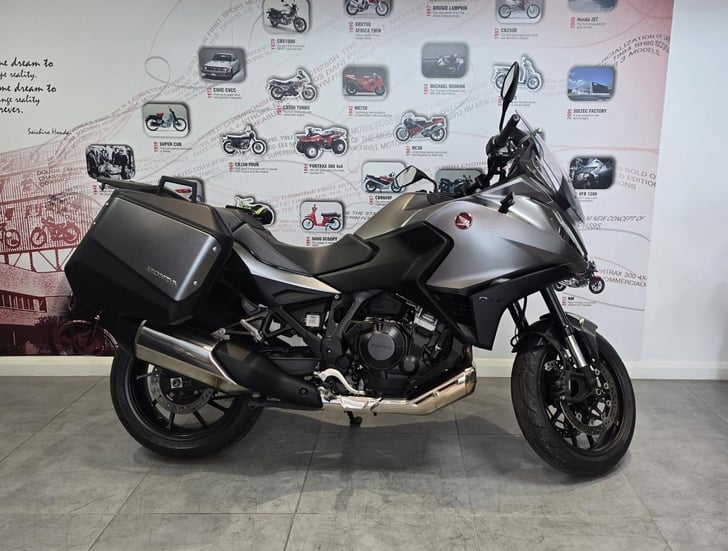 Honda NT1100