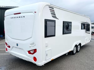 Used Coachman VIP VIP 675 for sale in Preston | Image 2