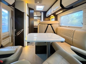 Used Burstner ELEGANCE ELEGANCE for sale in Wythall | Image 2