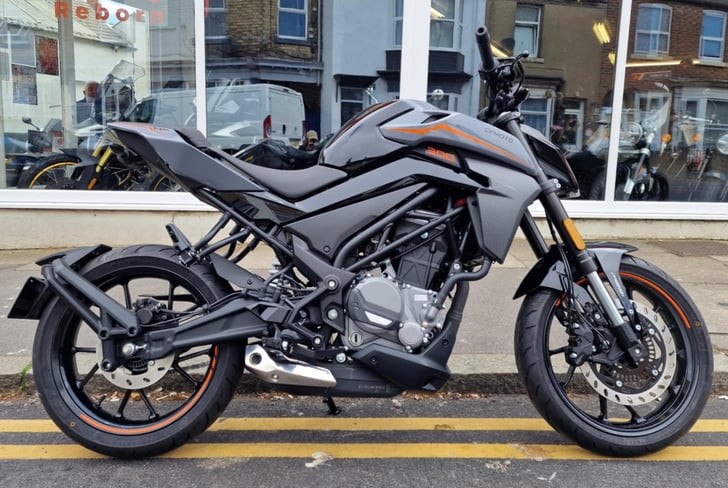 Cfmoto 300NK