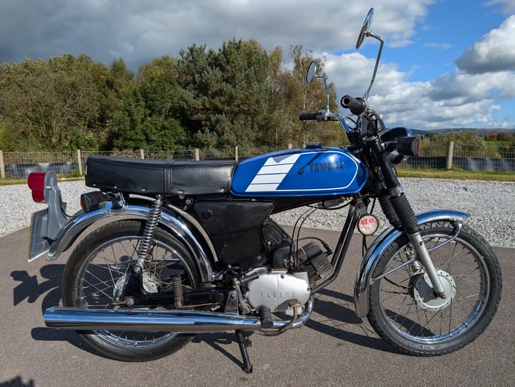 Yamaha FS1E