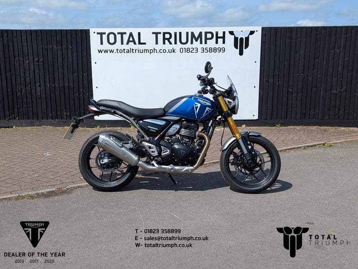 TRIUMPH SPEED 400
