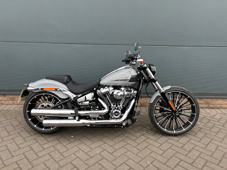 Harley-Davidson SOFTAIL BREAKOUT 117