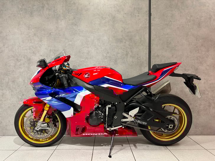 Honda CBR1000RR-R FIREBLADE SP