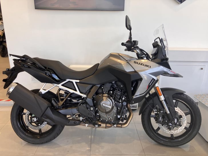 SUZUKI V-STROM 800RE