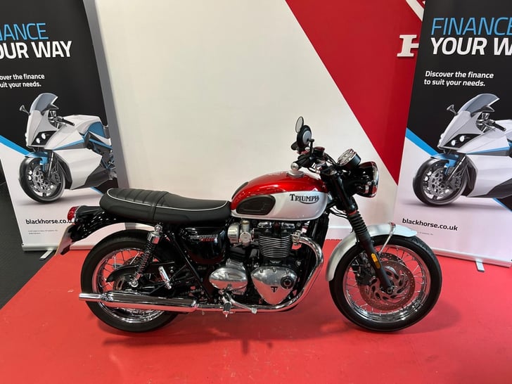 Triumph Bud Ekins T120