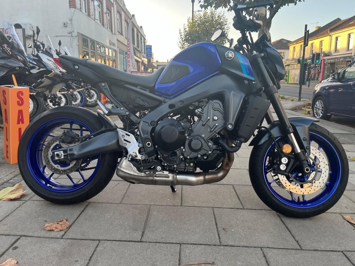 YAMAHA MT-09 890 ABS