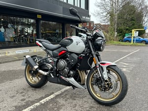 New Triumph TRIDENT 800 TRIDENT 800 | Image 4