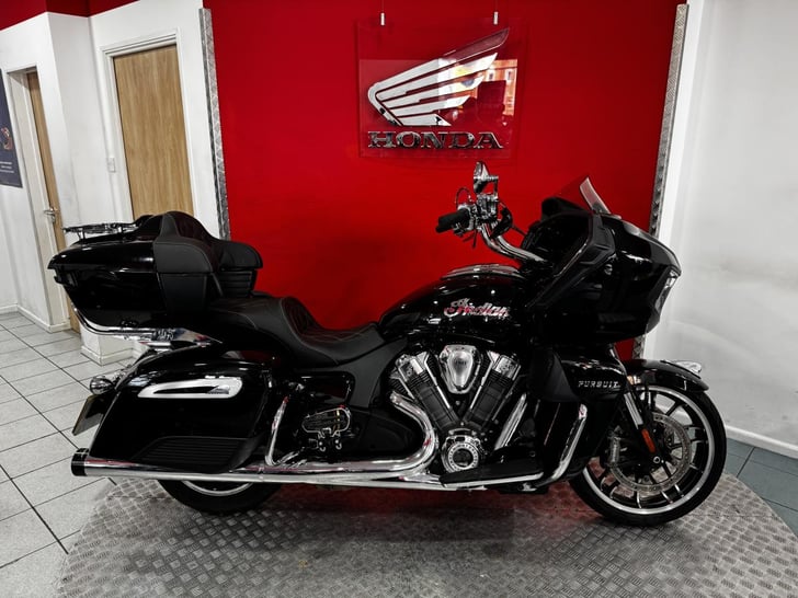 Indian Motorcycle PURSUIT 