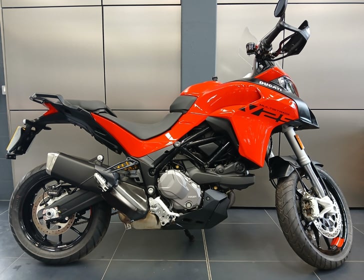 Ducati MULTISTRADA V2 S