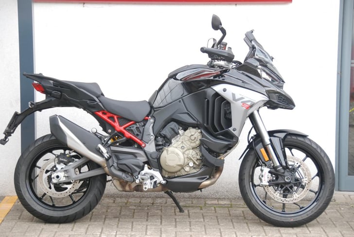 Ducati MULTISTRADA V4 S RADAR
