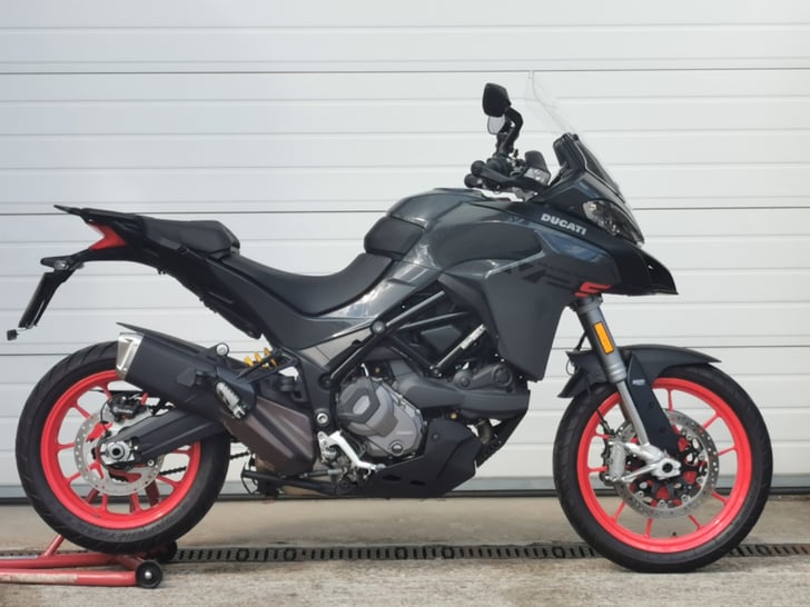 DUCATI MULTISTRADA V2 S TOURING