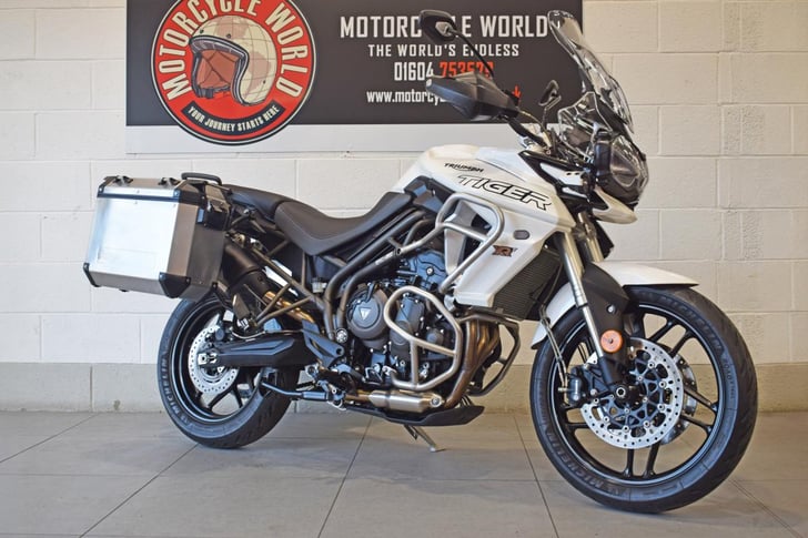 Triumph TIGER 800 XRT