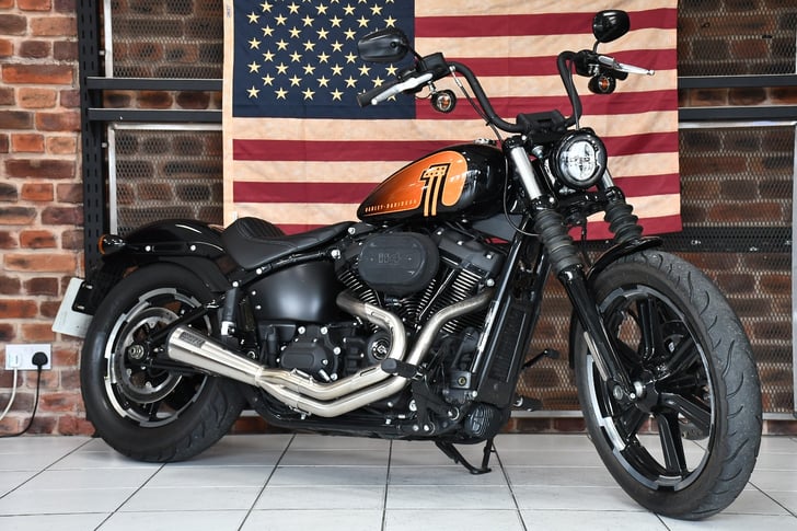 Harley-Davidson SOFTAIL FXBBS STREET BOB 114
