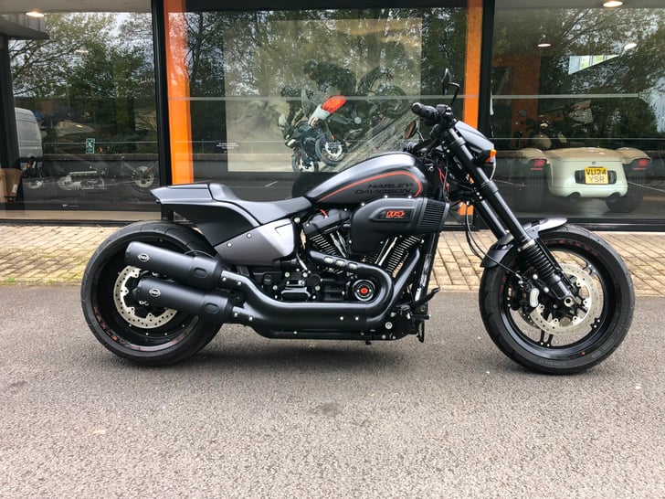 Harley-Davidson SOFTAIL FXDR 114