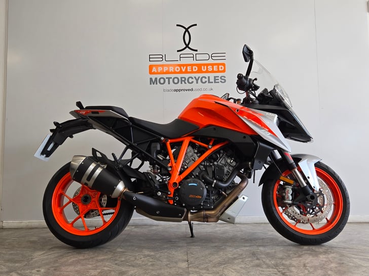 KTM 1290 SUPER DUKE GT