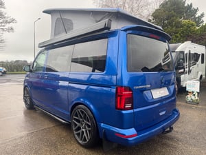 Used Volkswagen TRANSPORTER TRANSPORTER for sale in Preston | Image 3