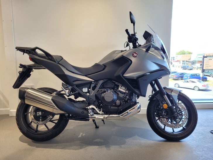 Honda NT1100