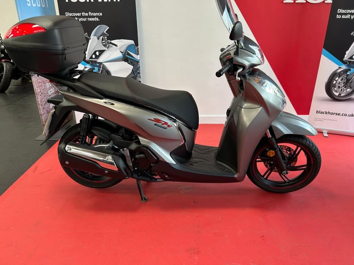 Honda SH300I