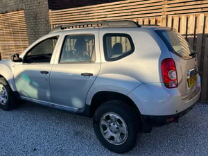 Used Dacia DUSTER DUSTER 1.5 DCI AMBIANCE EURO 5 5DR for sale in Chesterfield | Image 2
