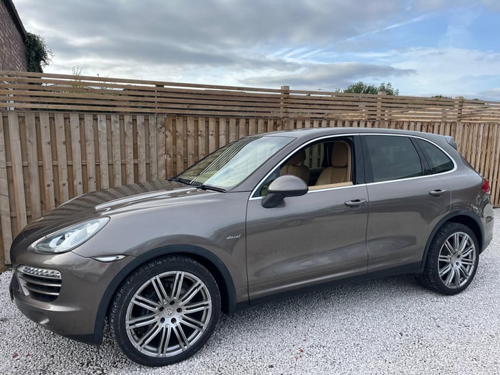 Porsche CAYENNE for sale in Chesterfield